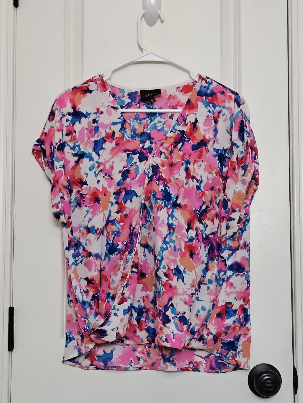Floral Paint-Splash V-Neck Women's Top - Pink Multi